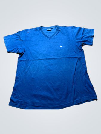 Champion V-Neck T-Shirt