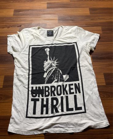 Review T-Shirt