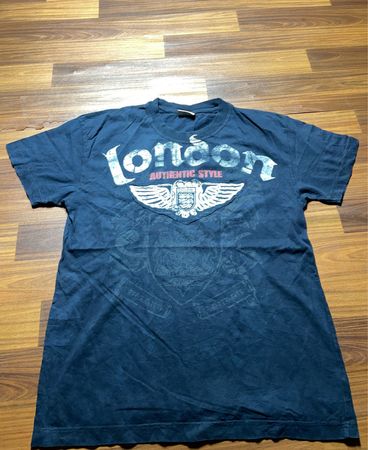 London Authentic Style T-Shirt