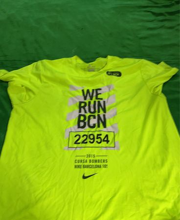 Nike Dri-Fit We Run BCN 22954 Cursa Bombers Nike Barcelona 10k T-Shirt