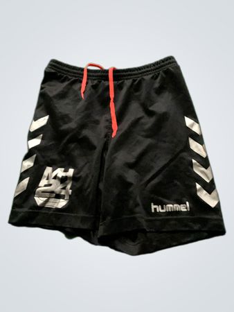 Hummel schwarze Shorts mit weißen Streifen