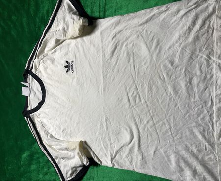 Adidas T-Shirt