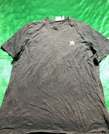 Adidas T-Shirt
