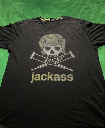 Jackass Skull und Krücken T-Shirt