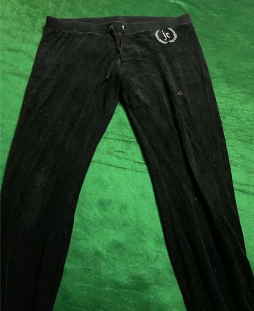 Juicy Couture schwarze Velour-Trackpants