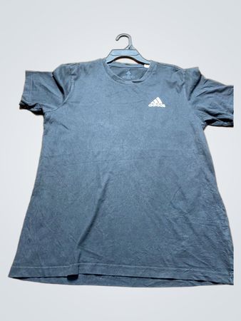 Adidas T-Shirt