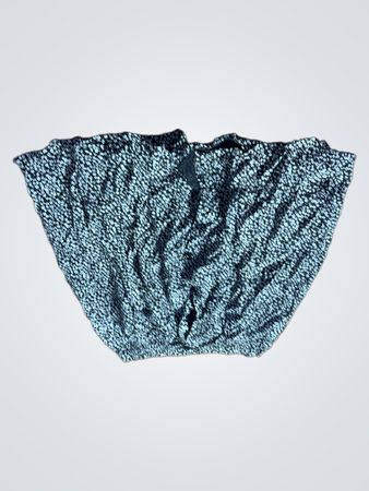 Schwarz-weißer Blumenmusterrock