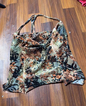 Durchsichtiger Burnout Blumenmuster-Haltertop