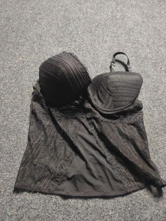 Débardeur en dentelle noire