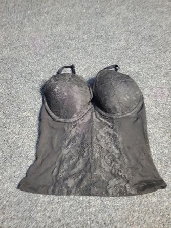 Top en dentelle noire