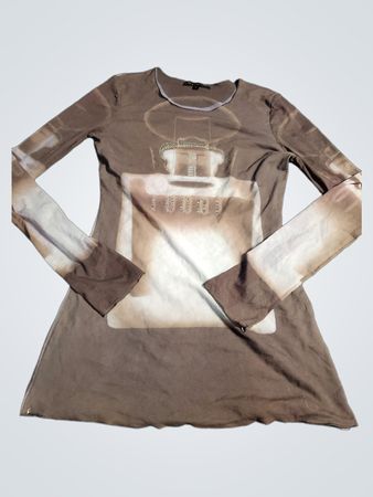 KY creation Perfume Bottle Graphic Long Sleeve Top