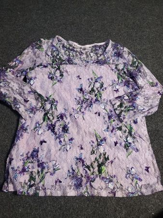 Purple floral lace long sleeve top