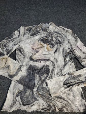 T-shirt en maille imprimé marbre