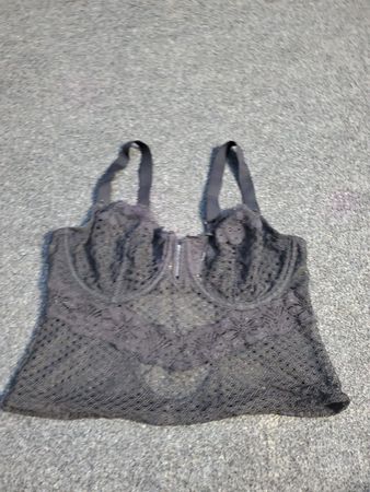 Auden Intimates Intimos Schwarzes Spitzen-Bralette