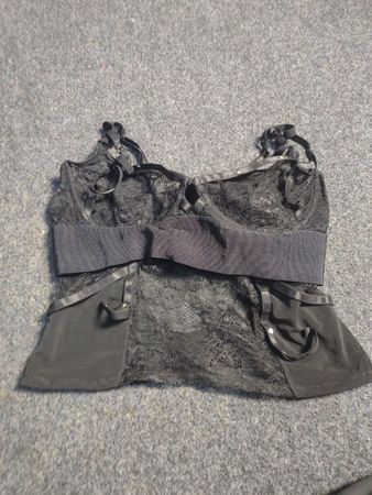 Schwarzer Spitzen-Body