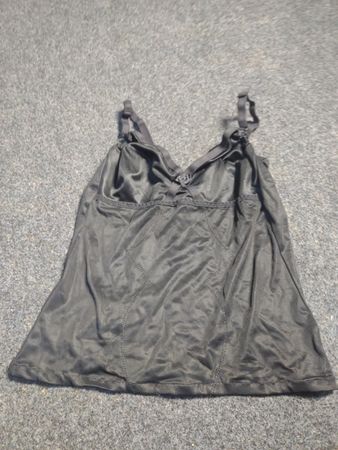 Schwarzes Camisole