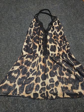 Leoprint Neckholder-Einteiler