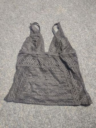 Schwarzes Spitzen-Trägershirt
