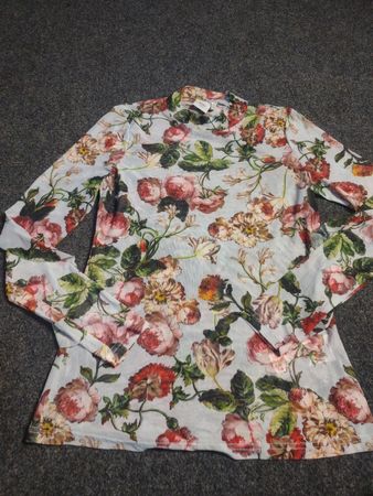 ICHI Oberteil mit Blumenmuster, Stehkragen und langen Ärmeln