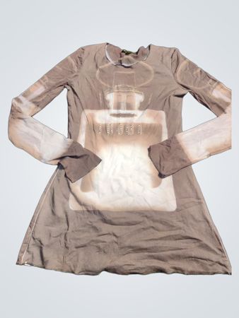 Langärmeliges T-Shirt mit Parfümflaschen-Motiv