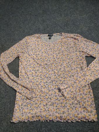 New Look Blumen-Oberteil mit langen Ärmeln