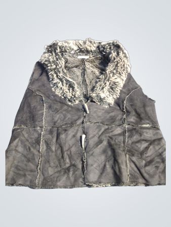 Damenweste aus Kunstwildleder mit Pelzbesatz