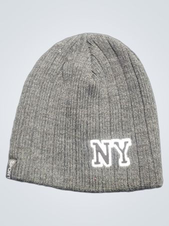 Graue Mütze mit NY-Logo