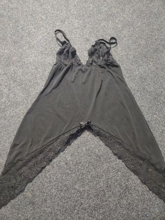 Spitzen-Babydoll mit schwarzer Spitze