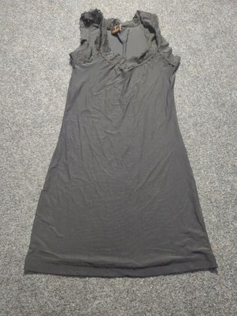 Pieces Schwarzes Top mit Spitzenbesatz, ärmelloses Modell