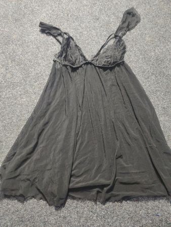 Babydoll mit schwarzer Spitzenborte