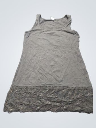 Vero Moda Schwarzes Träger-Top mit Spitzensaum