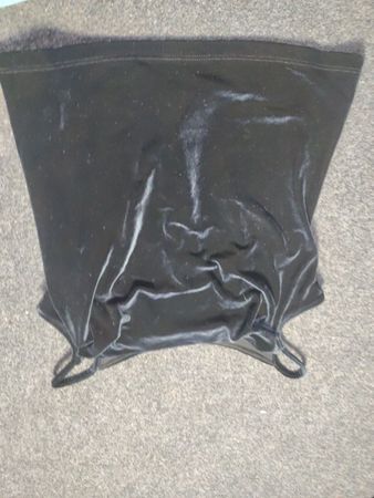 Schwarzes Samt-Trägershirt