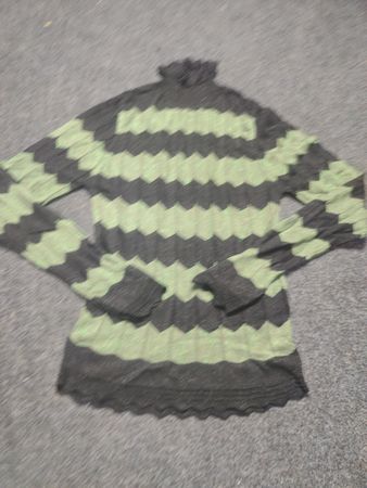 Pull à col roulé à motif en zigzag