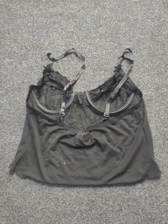 Body Up Schwarze Spitzen-Pailletten-Camisole Klein