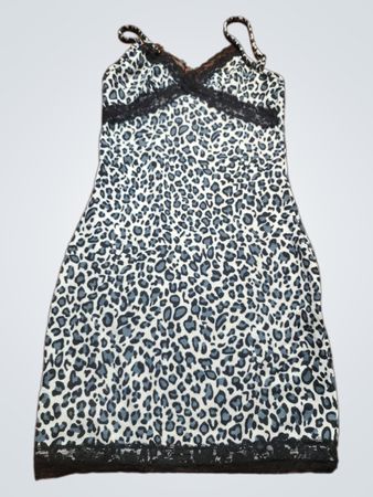 Black and White Leopard Print Nightgown