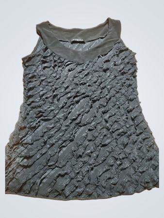 Black Sleeveless Top
