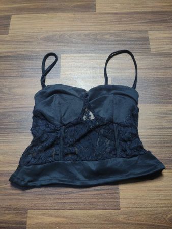 Schwarzes Spitzen-Camisole