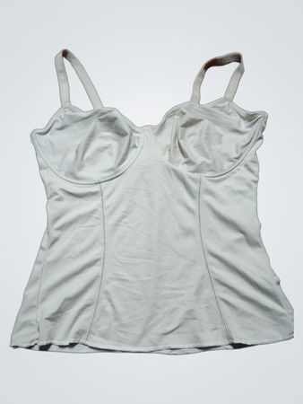 Beige Top mit eingearbeitetem BH