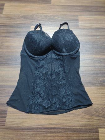 Schwarzes Spitzen-Camisole