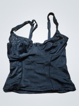 Schwarzes Spitzenbesatz-Top