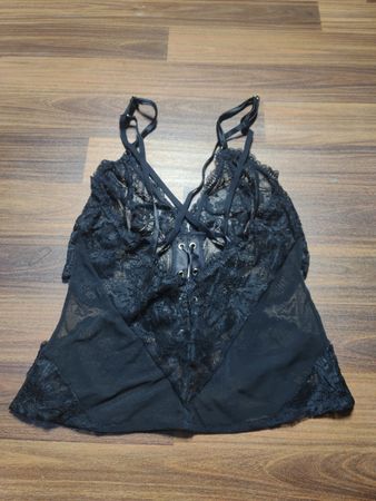 Intimate Portal schwarzes Spitzen-Corsage-Top
