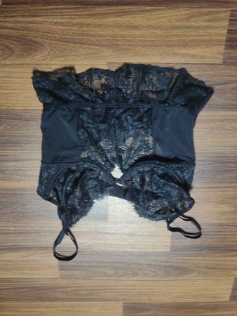Schwarzes Spitzen-Bralette