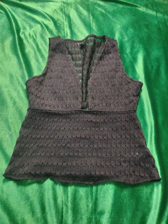 Topshop Schwarzes Spitzen-Peplum-Top