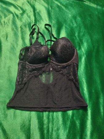 „Schwarzes Spitzen-Corsage-Top“