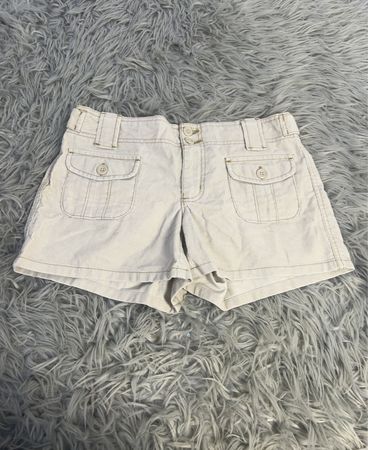 Old Navy Brand Est. 1994 Shorts en velours côtelé
