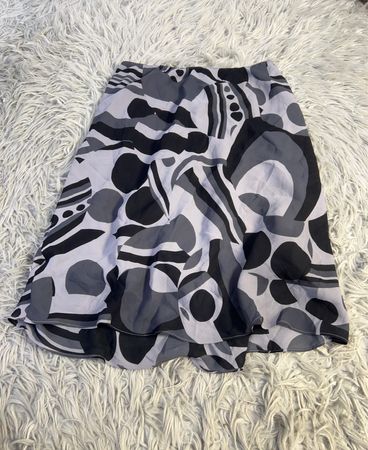 Der Limited Abstract Print A-Linie Rock
