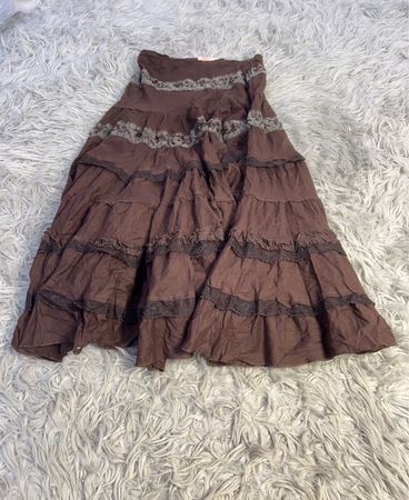 Issue Brown Tiered Lace Trim Maxi Skirt