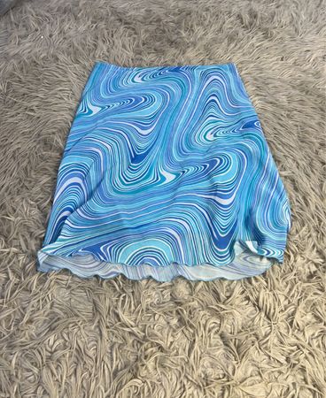 RED BERRY Swirl Print Minirock