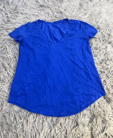 Lululemon Blau V-Ausschnitt T-Shirt
