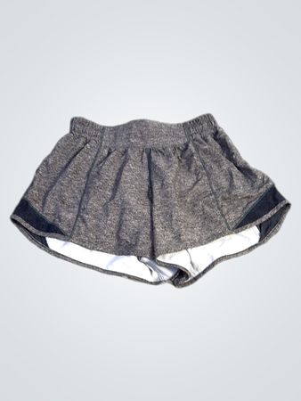 Lululemon graue melierte Laufshorts mit weißem Innenfutter